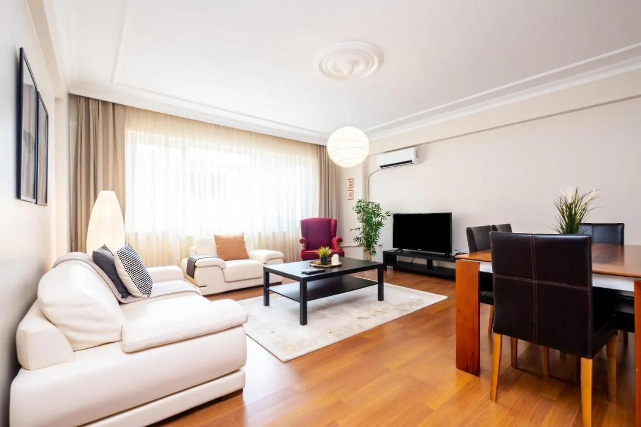 Comfy Flat Near Popular Attractions In Sisli Apartment Istanbul